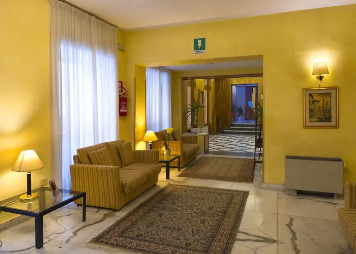 Milani Hotel 3*